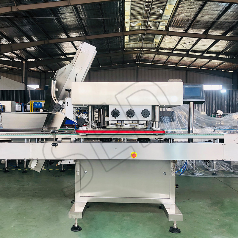 120 Bottles Min 1 8KW Automatic Bottle Capping Machine